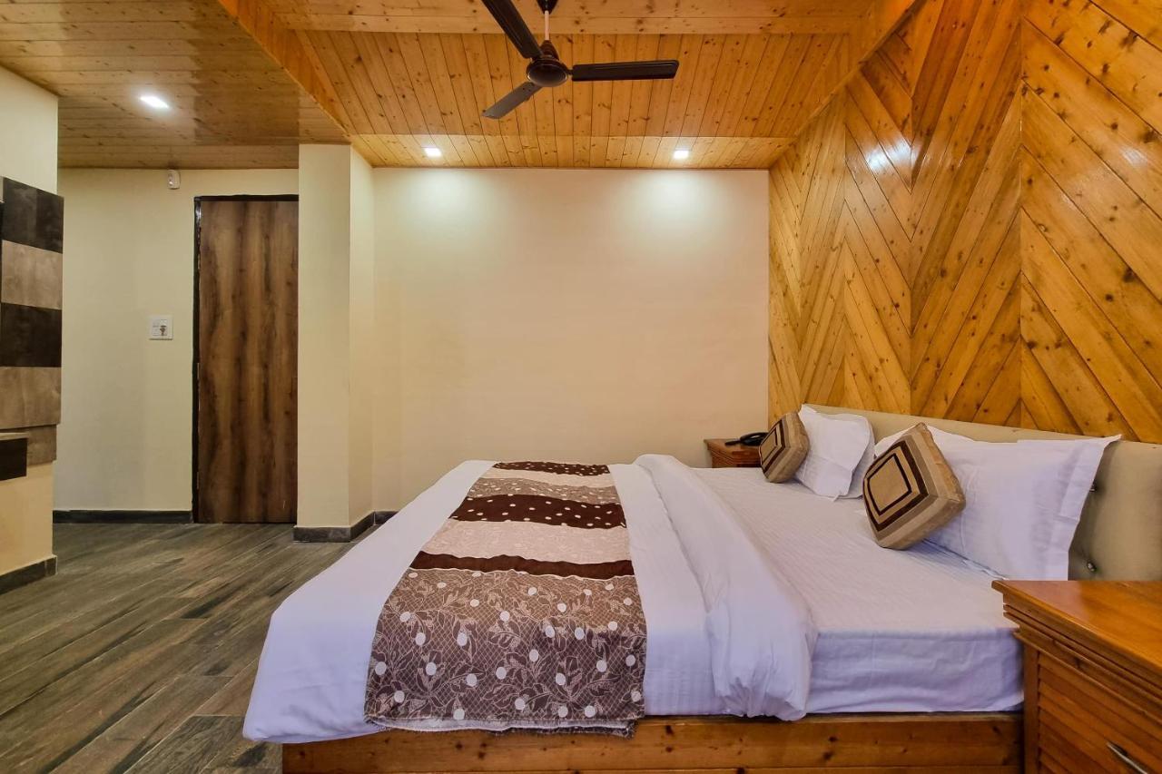 Hotel White Cloud Banikhet Ngoại thất bức ảnh