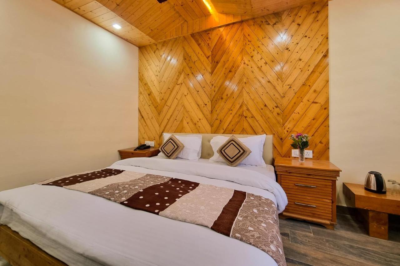 Hotel White Cloud Banikhet Ngoại thất bức ảnh