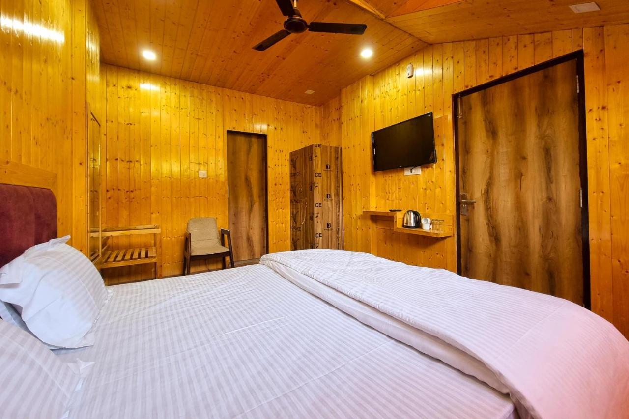 Hotel White Cloud Banikhet Ngoại thất bức ảnh