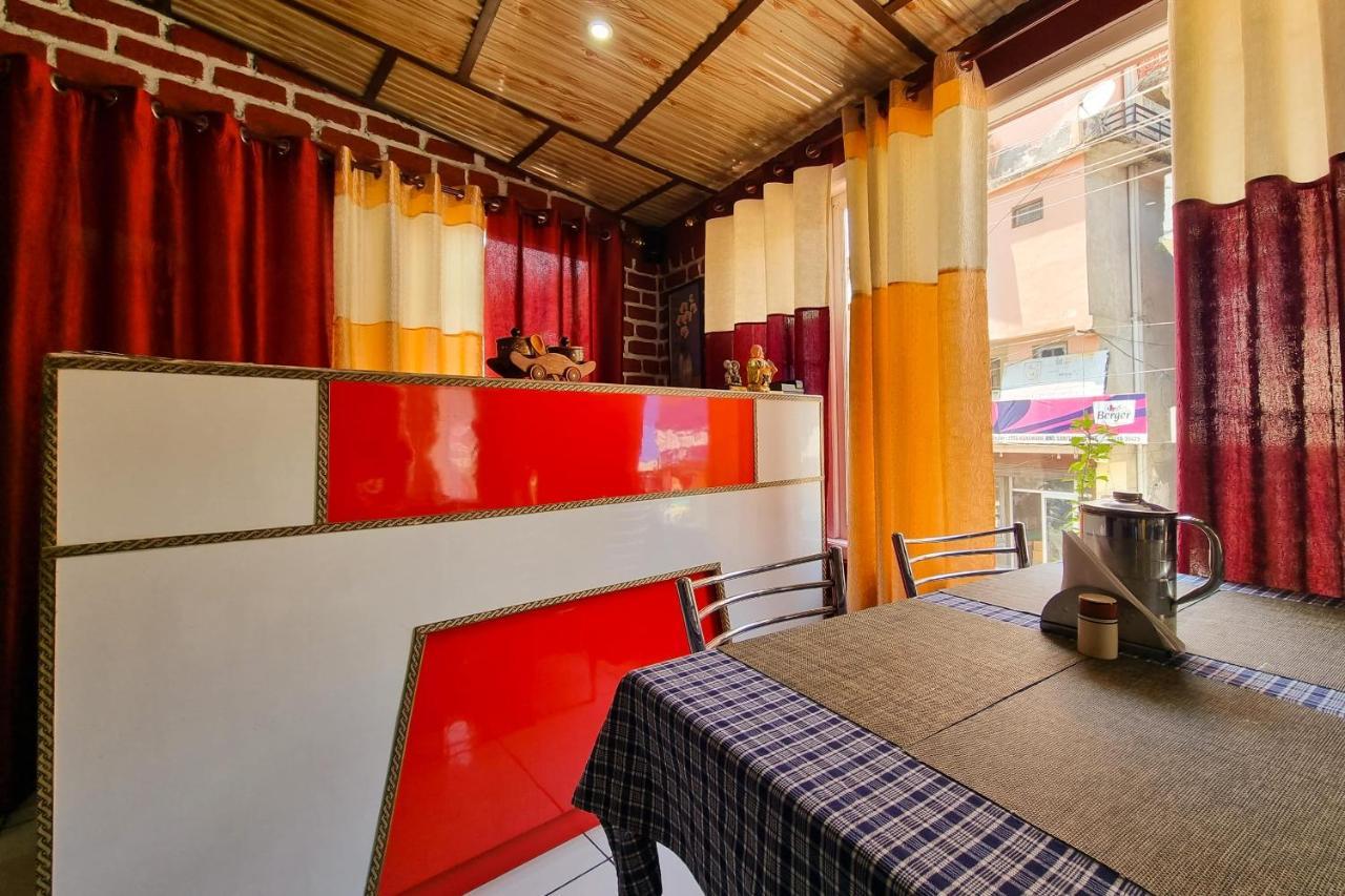 Hotel White Cloud Banikhet Ngoại thất bức ảnh